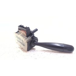 Recambio de mando limpiaparabrisas para toyota yaris (_p1_) 1.0 (scp10_) referencia OEM IAM 173647  