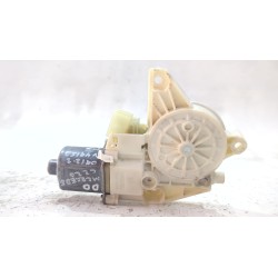 MOTOR ELEVALUNAS DELANTERO DERECHO A2048200242 
