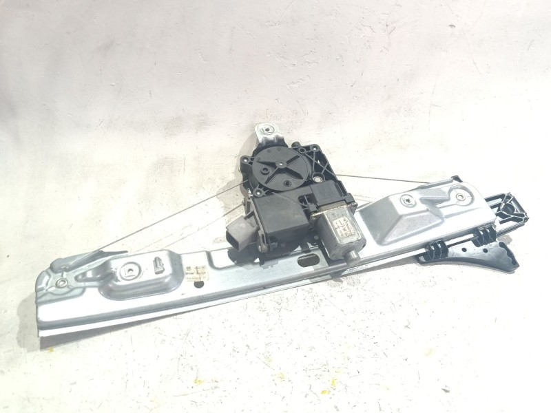 Recambio de mecanismo elevalunas trasero derecho para opel insignia berlina (2008) 2.0 cdti referencia OEM IAM 13302478R  