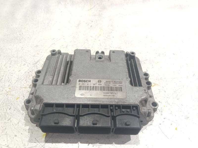 Recambio de centralita inyeccion para renault megane ii sedán (lm0/1_) 1.9 dci referencia OEM IAM 0281013907  