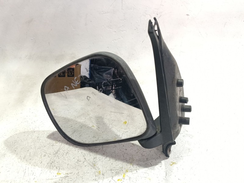 Recambio de retrovisor izquierdo para nissan vanette cargo furgoneta (hc 23) 2.3 d referencia OEM IAM e9010052  