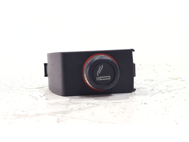 Recambio de cenicero para audi a3 sportback (8pa) 2.0 tdi 16v referencia OEM IAM 8P0863387D  