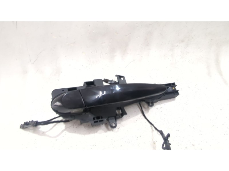 Recambio de maneta exterior delantera izquierda para bmw 1 coupé (e82) 118 d referencia OEM IAM   