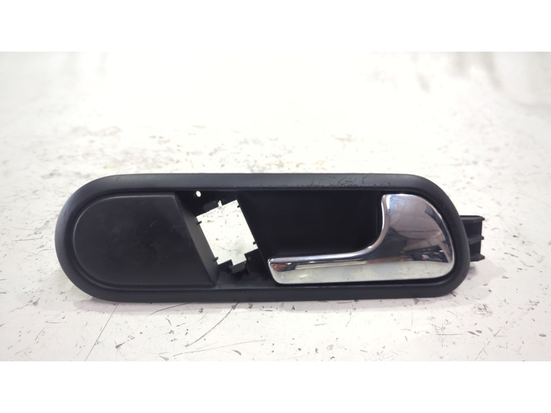 Recambio de maneta interior delantera derecha para seat ibiza iii (6l1) 1.4 16v referencia OEM IAM 6L1837114C  