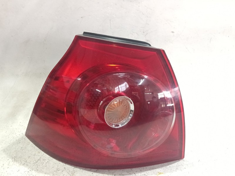 Recambio de piloto trasero izquierdo para volkswagen golf v (1k1) 1.9 tdi referencia OEM IAM 05142581  