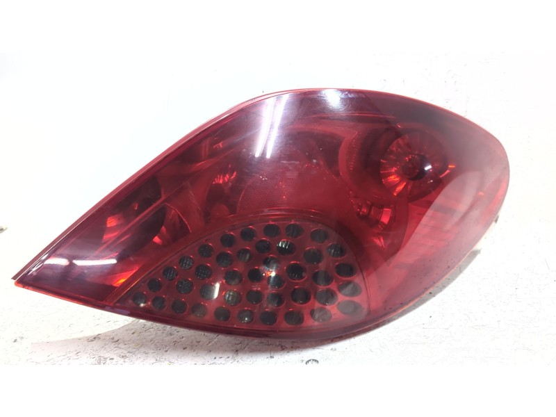 Recambio de piloto trasero derecho para peugeot 207/207+ (wa_, wc_) 1.6 hdi referencia OEM IAM 964998658002  