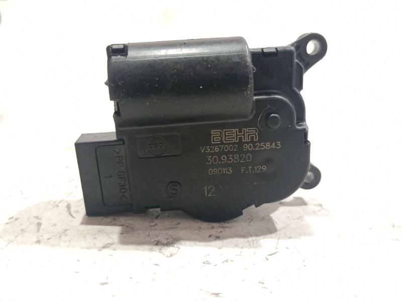 Recambio de motor trampilla calefaccion para seat ibiza iii (6l1) 1.4 16v referencia OEM IAM 3093820  