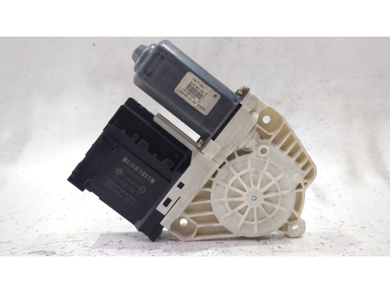 Recambio de motor elevalunas delantero derecho para volkswagen golf v (1k1) 1.9 tdi referencia OEM IAM 1K0959702E  
