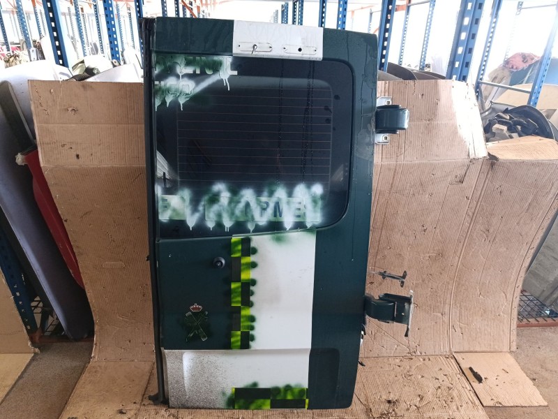 Recambio de puerta trasera derecha para renault trafic iii autobús (jg_) 2.0 dci 120 (jgmn) referencia OEM IAM   