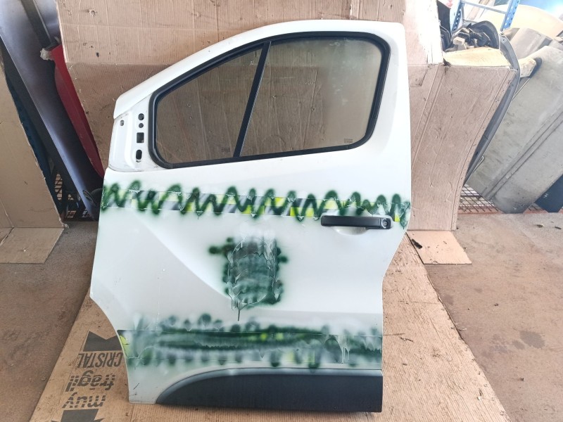 Recambio de puerta delantera izquierda para renault trafic iii autobús (jg_) 2.0 dci 120 (jgmn) referencia OEM IAM   