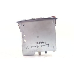 Recambio de sistema audio / radio cd para renault megane scénic 1.5 dci 106 cv referencia OEM IAM 8200562686T  