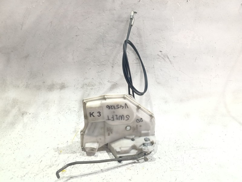 Recambio de cerradura puerta delantera derecha para suzuki swift iii (sg) 1.3 ddis referencia OEM IAM d12  