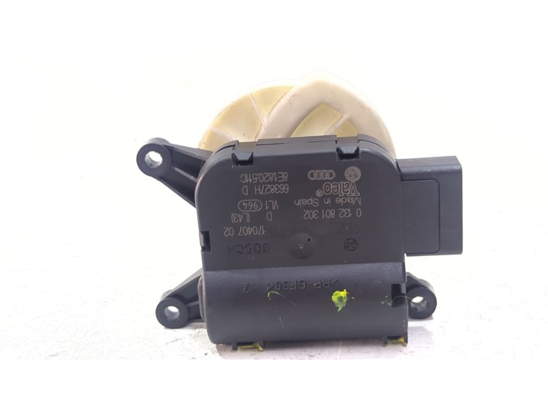 Recambio de motor trampilla calefaccion para audi a4 b8 (8k2) 2.0 tdi referencia OEM IAM 8E1820511C  