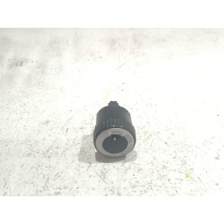 Recambio de boton 4x4 para nissan x-trail ii (t31) 2.0 dci 4x4 referencia OEM IAM PAGGF8M33  