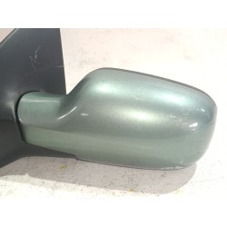 Recambio de retrovisor izquierdo para renault megane ii sedán (lm0/1_) 1.9 dci referencia OEM IAM E9011105  