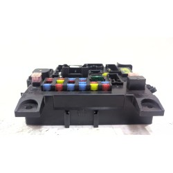 Recambio de caja reles / fusibles para mitsubishi asx 1.8 d 110 cv referencia OEM IAM 8637A641  