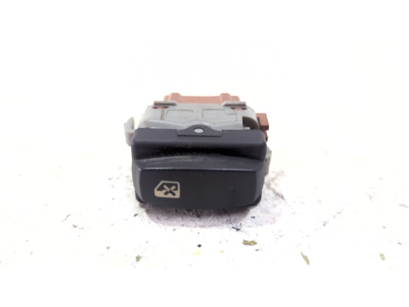Recambio de interruptor para renault laguna ii (bg0)(2001) 1.9 dci (bg0g) referencia OEM IAM 2808202  