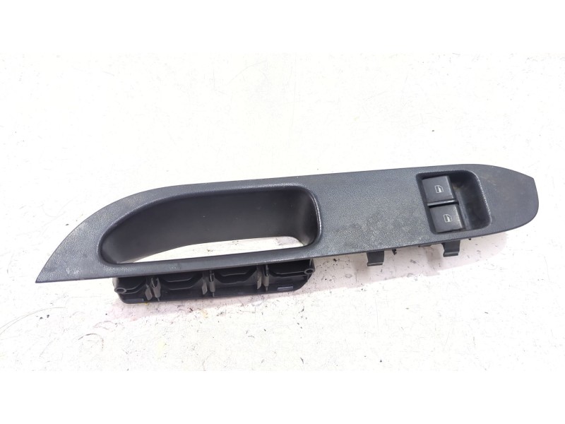 Recambio de mando elevalunas delantero izquierdo para seat ibiza iii (6l1) 1.9 sdi referencia OEM IAM 6L1867171F  