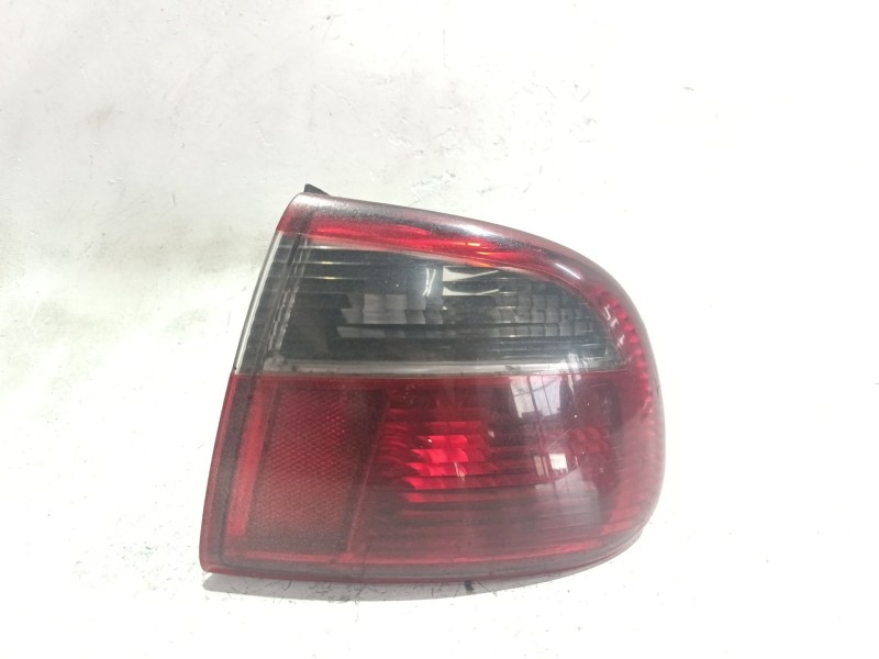 Recambio de piloto trasero derecho para seat toledo ii (1m2) 1.9 tdi referencia OEM IAM 11152  
