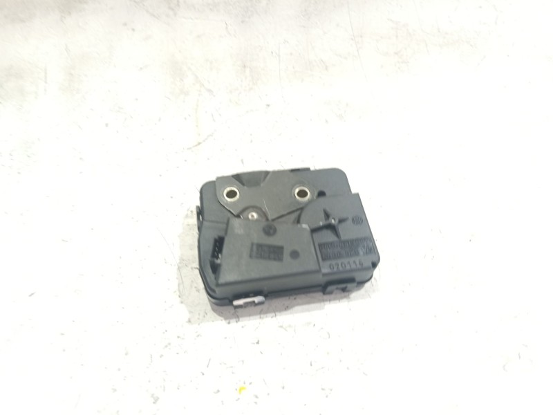 Recambio de cerradura maletero / porton para bmw 3 (e46) 330 d referencia OEM IAM F00P0K0177  