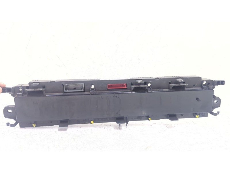 Recambio de cuadro completo para renault megane scénic 1.5 dci 106 cv referencia OEM IAM P8200704463A  