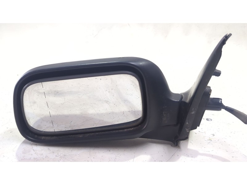 Recambio de retrovisor izquierdo para nissan primera (p11) 1.6 16v referencia OEM IAM E11015334  