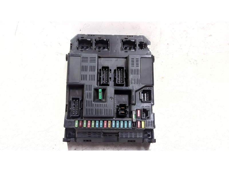Recambio de caja reles / fusibles para peugeot 307 (3a/c) 2.0 hdi 90 referencia OEM IAM 9644098280  