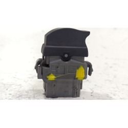 Recambio de mando elevalunas delantero derecho para renault megane scénic 1.5 dci 106 cv referencia OEM IAM 220509C  