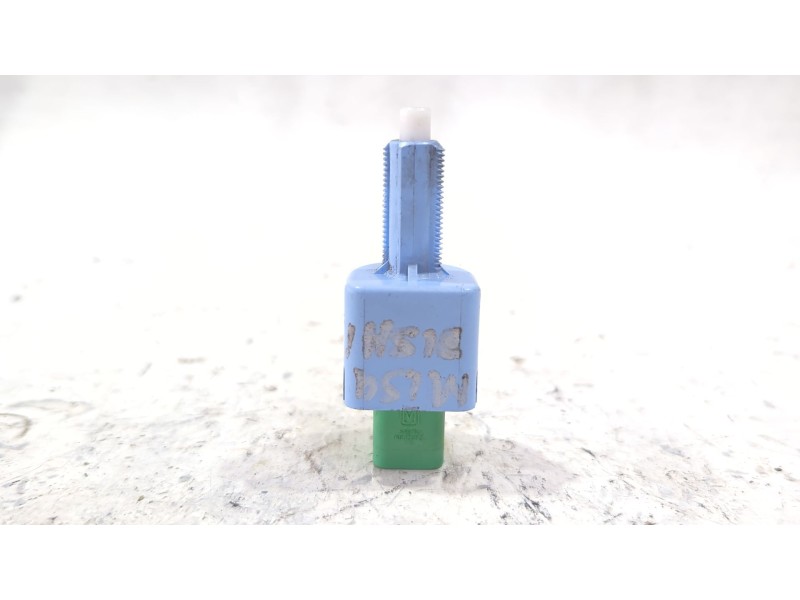 Recambio de interruptor para mitsubishi asx 1.8 d 110 cv referencia OEM IAM F80CS53  