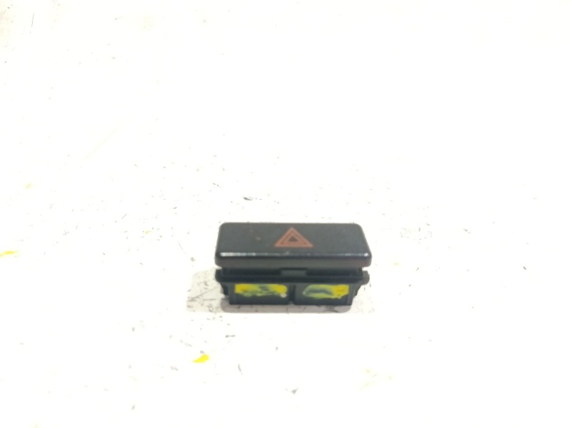 Recambio de boton emergencia para bmw 3 (e36) 318 i referencia OEM IAM 13907511  