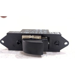 Recambio de mando elevalunas delantero derecho para mitsubishi asx 1.8 d 110 cv referencia OEM IAM MR587944  