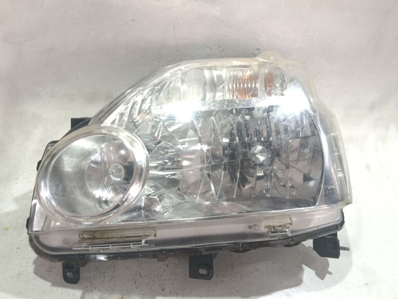Recambio de faro delantero izquierdo para nissan x-trail ii (t31) 2.0 dci 4x4 referencia OEM IAM 1786  
