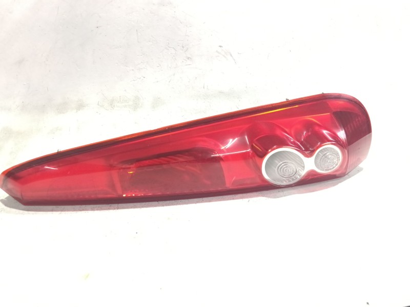 Recambio de piloto trasero derecho para ford fiesta v (jh_, jd_) 1.3 referencia OEM IAM 6S6113404AG  