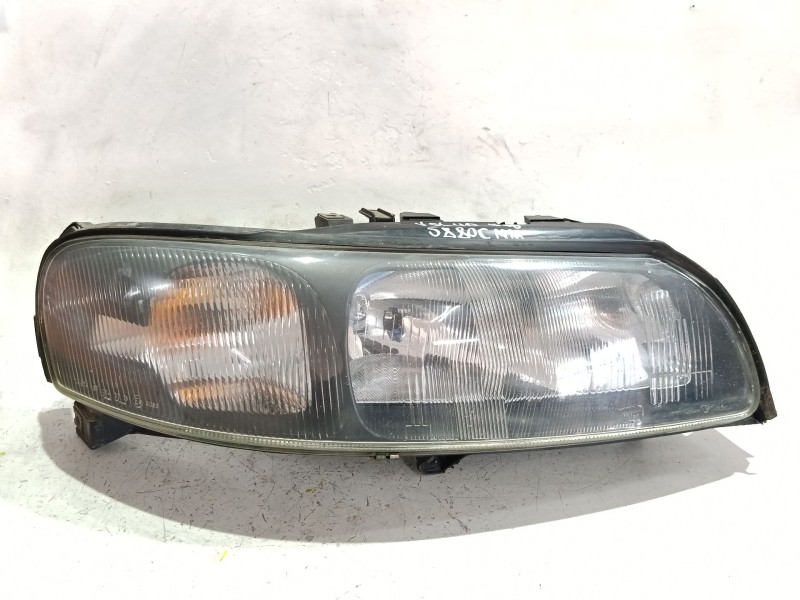 Recambio de faro delantero derecho para volvo v70 ii (285) 2.5 tdi referencia OEM IAM 89004806  