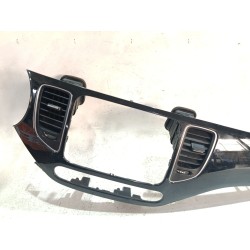 Recambio de aireador central para kia carens iv 1.7 crdi referencia OEM IAM 84740A4200  