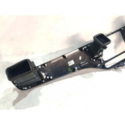 Recambio de aireador central para kia carens iv 1.7 crdi referencia OEM IAM 84740A4200  