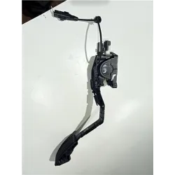 Recambio de potenciometro pedal gas para peugeot 407 hdi 135 referencia OEM IAM 9650341780 0280755012  