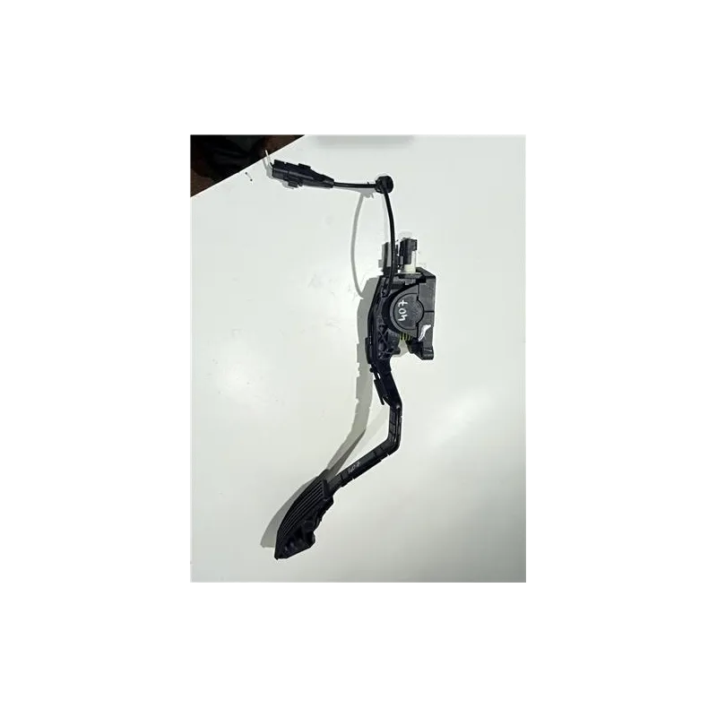 Recambio de potenciometro pedal gas para peugeot 407 hdi 135 referencia OEM IAM 9650341780 0280755012  