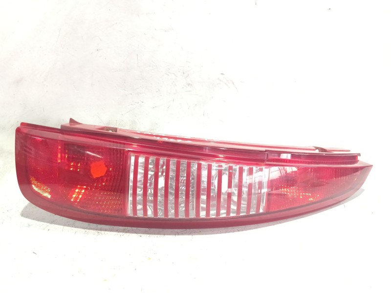 Recambio de piloto trasero derecho para tata indica 1.4 i referencia OEM IAM 6537R  