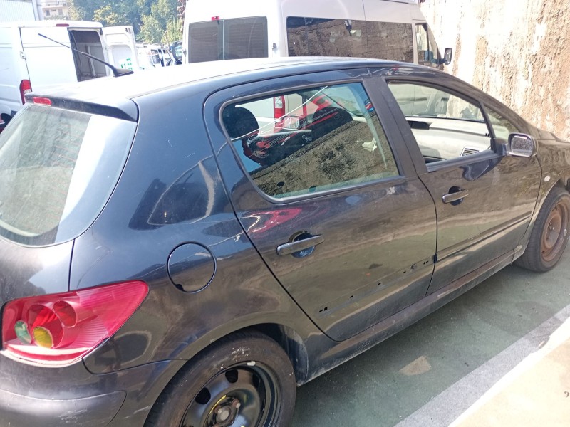 peugeot 307 (3a/c) del año 2001