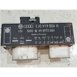 Recambio de caja precalentamiento para volkswagen polo iii berlina (6n2)(1999) 1.4 conceptline [1,4 ltr. - 44 kw] referencia OEM