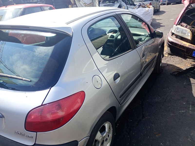 peugeot 206 hatchback (2a/c) del año 1999