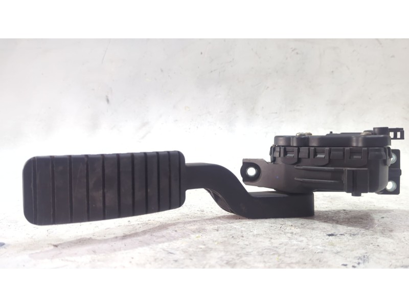 Recambio de potenciometro pedal para renault laguna ii (bg0/1_) 1.9 dci (bg1a, bg1v) referencia OEM IAM 8200003392  