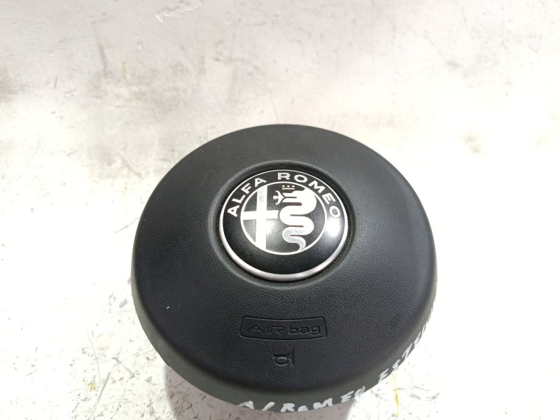 Recambio de airbag volante para alfa romeo stelvio (949_) 2.2 jtdm q4 (949.axe2a) referencia OEM IAM 40170  