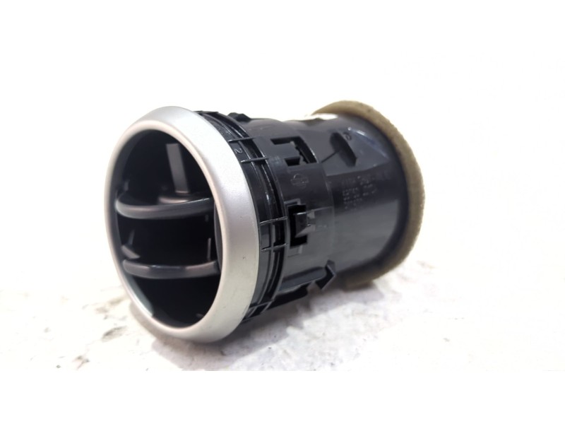 Recambio de rejilla aireadora para nissan qashqai i (j10, nj10) 1.5 dci referencia OEM IAM P10670  