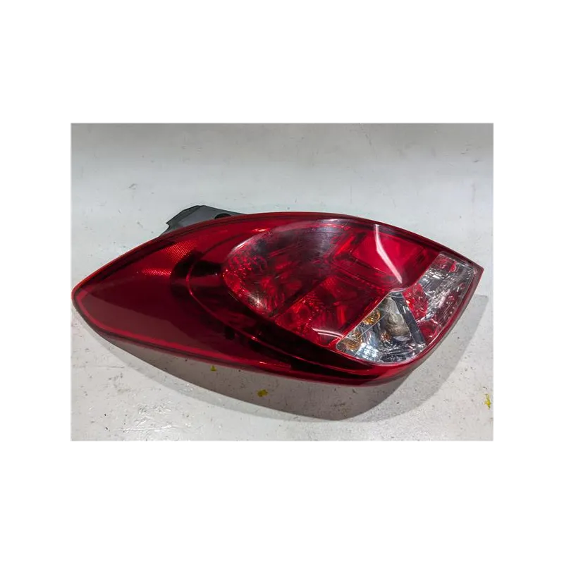 Recambio de piloto trasero izquierdo para hyundai i20 (pb)(2009) 1.2 referencia OEM IAM 924014P500  