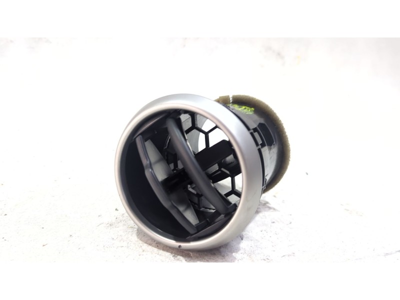 Recambio de rejilla aireadora para nissan qashqai i (j10, nj10) 1.5 dci referencia OEM IAM P10670  