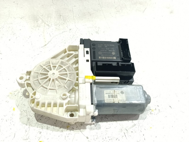 Recambio de motor elevalunas delantero derecho para volkswagen passat b6 (3c2) 2.0 tdi referencia OEM IAM 992729  