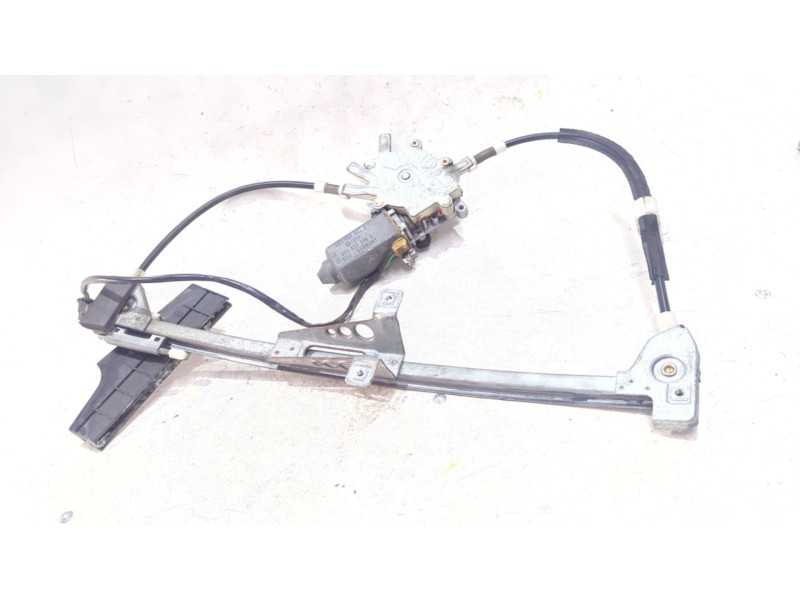 Recambio de mecanismo elevalunas delantero derecho para audi 80 b4 avant (8c5) 1.9 tdi referencia OEM IAM 893959802B  
