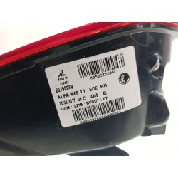 Recambio de piloto trasero derecho para alfa romeo stelvio (949_) 2.0 q4 (949.axa2a) referencia OEM IAM 20790999  